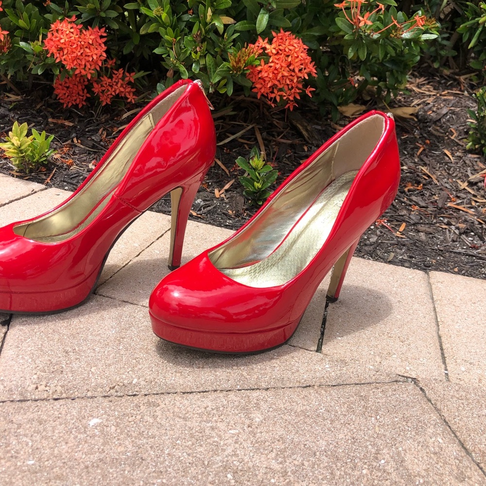 Journeys Red Pump with zipper heel